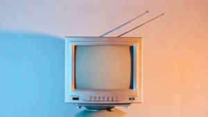 Surreal Tv 80's Style Wallpaper