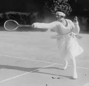 Suzanne Lenglen Vintage Photo Wallpaper