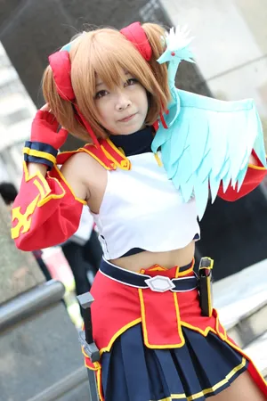 Sword Art Online Cosplay: Kirito And Asuna In Battle Stance Wallpaper