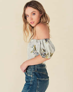 Sydney Sweeney Floral Top Denim Jeans Wallpaper