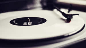 Synthetic Disc Record Player In Black And White Wallpaper