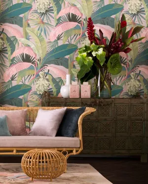 Synthetic Hollywood Palm Vinyl Wallpaper