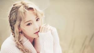 Taeyeon With Braids Wallpaper