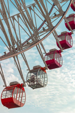 Taipei Ferris Wheel Pods Wallpaper