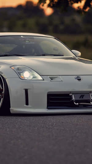 Take Your Driving Experience To The Next Level With The Nissan 350z! Wallpaper