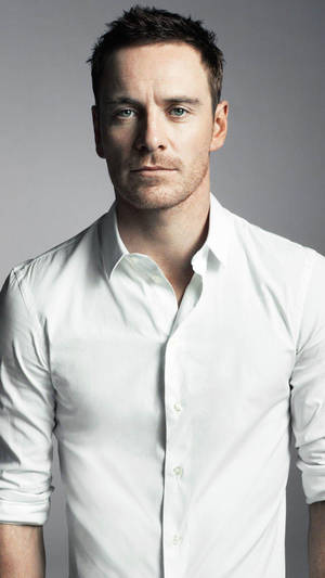 Talented Actor Michael Fassbender Wallpaper