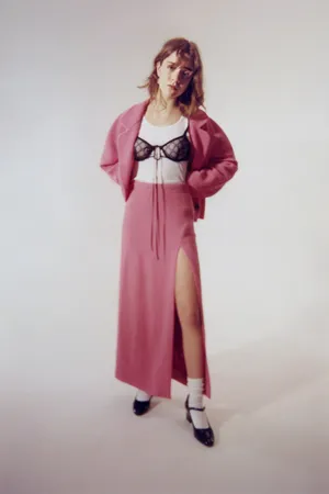 Talia Ryder Pink Outfit Pose Wallpaper