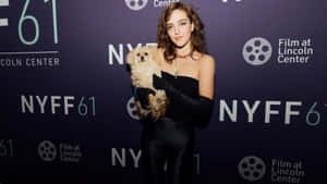 Talia Ryderat N Y F Fwith Dog Wallpaper