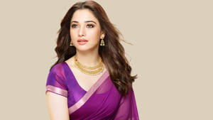 Tamannaah Bhatia In Purple Saree Wallpaper