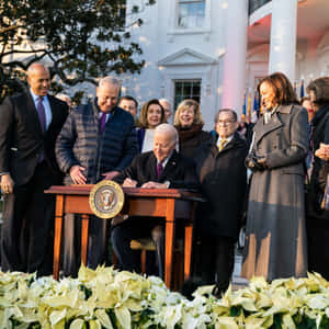 Tammy Baldwin At White House Signing Wallpaper