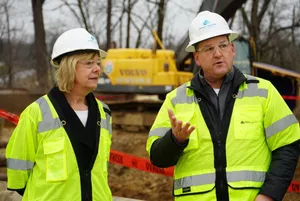 Tammy Baldwin With Hard Hat Wallpaper