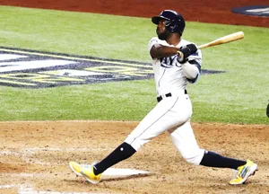 Tampa Bay Rays Outfielder Randy Arozarena In Mid-action Wallpaper