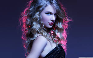 Taylor Swift Belting Out Her Hits Wallpaper