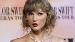 Taylor Swift Red Lipstick Event Wallpaper