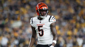 Tee Higgins Bengals Game Wallpaper