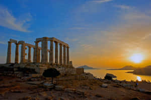 Temple Ruins Facing Ocean Sounion Wallpaper