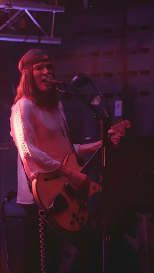 The Dandy Warhols Live Performance Wallpaper