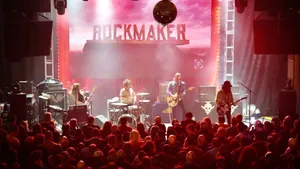 The Dandy Warhols Live Performance Wallpaper