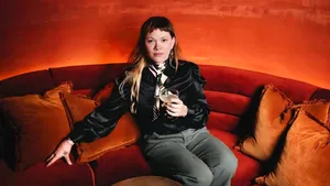 The Dandy Warhols Style Wallpaper