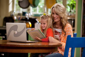 The Duncan Family Gathered In The Living Room In Good Luck Charlie Series Wallpaper