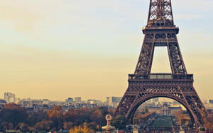 The Eiffel Tower At Night In Paris, France Wallpaper