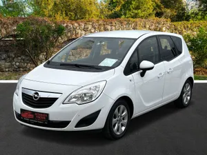 The Elegant Opel Meriva In Its Natural Habitat Wallpaper