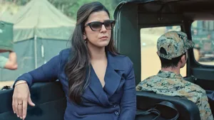 The Family Man Female Agent Wallpaper