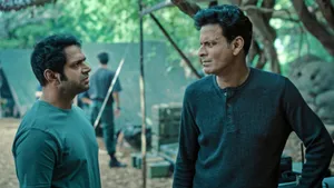 The Family Man Intense Conversation Wallpaper