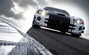 The King Of The Road- The Dodge Viper Wallpaper