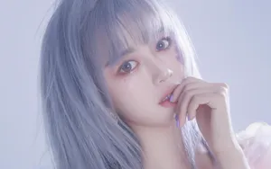 The Perfect Pastel Purple Nails For Any Spring Look. Wallpaper