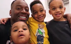 The Prince Family Enjoys A Fun Outing Wallpaper