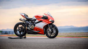 The Sporty And Sophisticated Ducati 1299 Superleggera Wallpaper