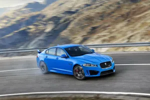 The Stunner In Red - The Immaculate Jaguar Xfr Wallpaper