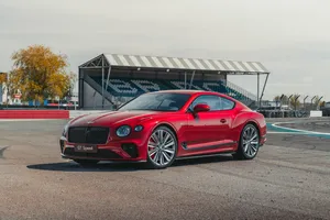 The Stunning Bentley Continental Gt In Motion Wallpaper