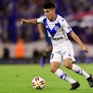 Thiago Almada Driving The Football Wallpaper