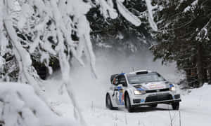 Thrilling Ice Racing Action Wallpaper