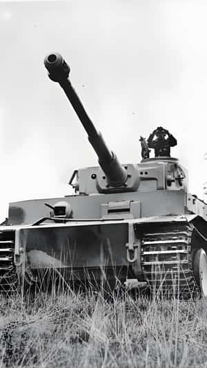 Tiger Tank Front View Wallpaper