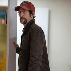 Tim Blake Nelson Posing For A Portrait Wallpaper