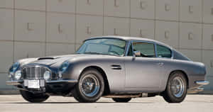 Timeless Elegance: Aston Martin Db5 In Its Classic Form Wallpaper