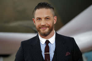 Tom Hardy Slick Back Hair Wallpaper