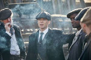 Tommy Shelby 4k Socializing Wallpaper