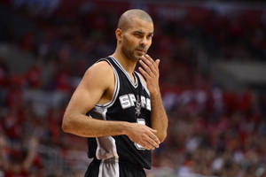 Tony Parker Winking Wallpaper