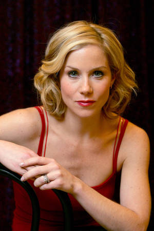 Top Actress And Model Christina Applegate Wallpaper