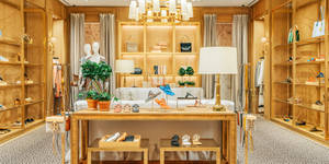 Tory Burch Store Interior Wallpaper