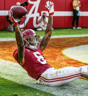 Touchdown Catch Celebration Football Player Wallpaper