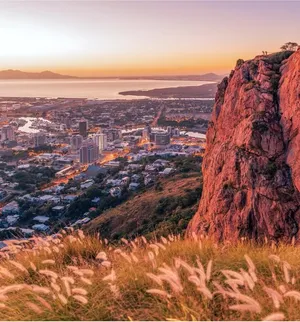 Townsville Cityscape Sunset View Wallpaper