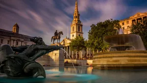 Trafalgar Square St Martin Baptist Church Wallpaper