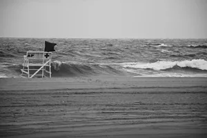 Tranquil Black And White Ocean Scene Wallpaper