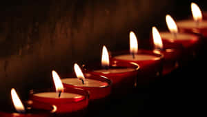 Tranquil Candlelight Ambiance Wallpaper