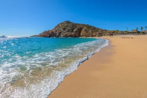 Tranquil Mexican Beach At Sunset Wallpaper